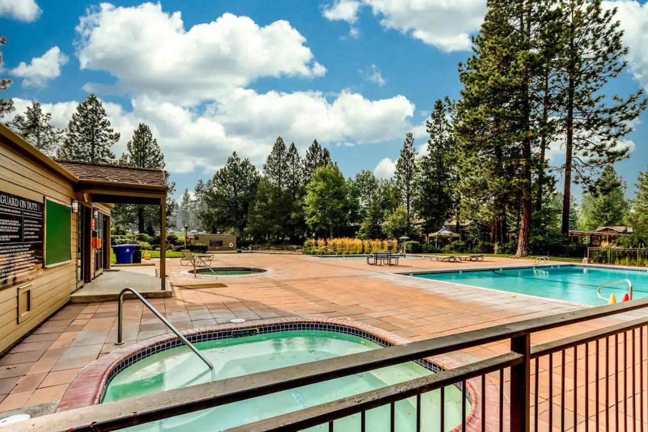 Seventh Mountain Resort Bend Esterno foto